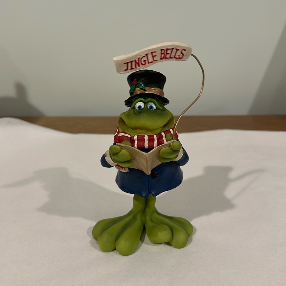Christmas Frog Bobble